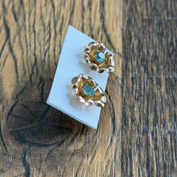 Vintage 1/20 12K GF Earrings Gold Filled Screw Back Floral Aqua Rhinestone - Picture 2 of 4